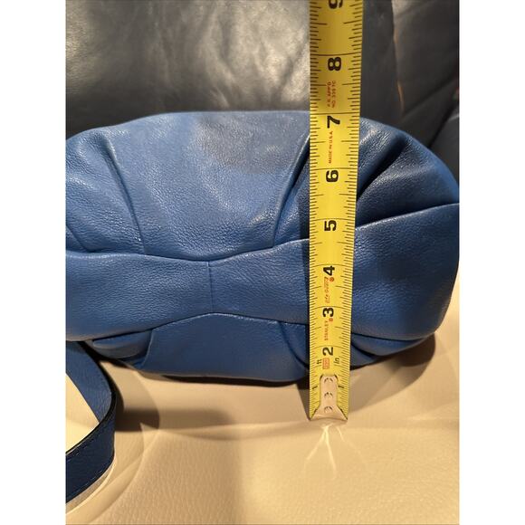Marc Jacobs New York Blue Leather Crossbody Bag - Picture 6 of 9